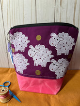 Load image into Gallery viewer, Yarn bowl- Sheepies