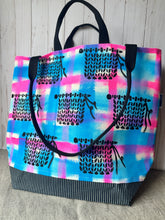 Load image into Gallery viewer, Medium Tote with two sized handles - Swatch
