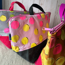 Load image into Gallery viewer, Purl- A sweater quantity project bag , Mauve with neon dots
