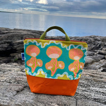 Load image into Gallery viewer, XL Zipper project bag - Zig zags