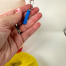 Load image into Gallery viewer, XL Zipper project bag - Bright flower print