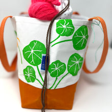 Load image into Gallery viewer, Drawstring tote - Nasturtiums