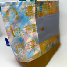 Load image into Gallery viewer, Medium scrappy tote