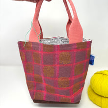 Load image into Gallery viewer, Mini tote - Linen Collection