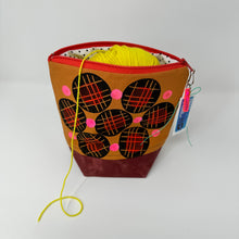 Load image into Gallery viewer, Yarn bowls