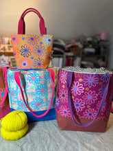 Load image into Gallery viewer, Large drawstring bag -Daisies and dots.