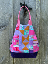 Load image into Gallery viewer, Patchwork tote - Sweet pea
