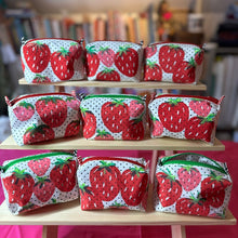 Load image into Gallery viewer, Strawberry bag - boxy notions
