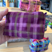 Load image into Gallery viewer, Mini Boxy bottom notions bags - Painted fabric- plaid - pinks
