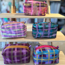 Load image into Gallery viewer, Mini Boxy bottom notions bags - Painted fabric- plaid - pinks
