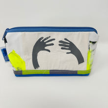 Load image into Gallery viewer, Notions bag with sturdy waxed canvas bottom - scrappy bags
