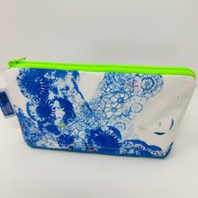 Load image into Gallery viewer, Notions bag with sturdy waxed canvas bottom - Drop cloth collection
