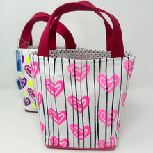 Load image into Gallery viewer, Small Tote - Hearts
