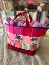 Load image into Gallery viewer, Zipper scrappy bag  XL - The 10 skein
