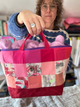 Load image into Gallery viewer, Zipper scrappy bag  XL - The 10 skein
