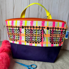 Load image into Gallery viewer, L zipper project bag- SWATCH!
