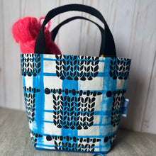 Load image into Gallery viewer, Small Tote - Knitting Swatch blue
