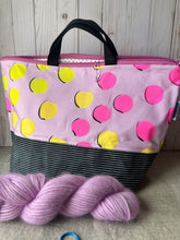 Load image into Gallery viewer, Purl- A sweater quantity project bag , Mauve with neon dots
