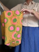 Load image into Gallery viewer, Festival shopping bag - Gold and green
