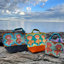 Load image into Gallery viewer, XL  Zipper project bag - Zig zags
