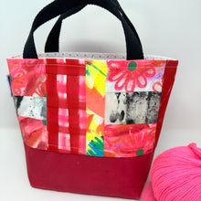 Load image into Gallery viewer, Scrappy Daisy bag
