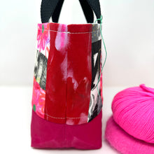 Load image into Gallery viewer, Scrappy Daisy bag
