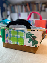 Load image into Gallery viewer, The Roly-poly tote - Patchwork
