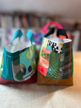 Load image into Gallery viewer, The Roly-poly tote - Patchwork
