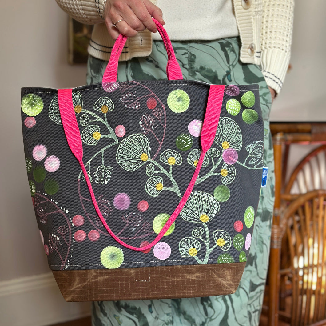 PRE-ORDER My flower garden