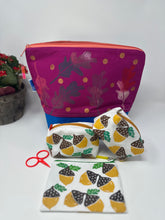 Load image into Gallery viewer, Notions Bag Zipper- FLAT acorns
