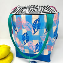 Load image into Gallery viewer, Large drawstring bag  - leaves
