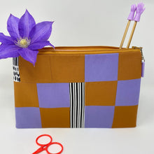 Load image into Gallery viewer, Lavender and gold
